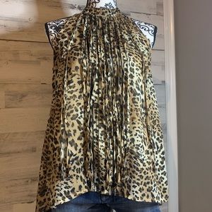 Leopard print top